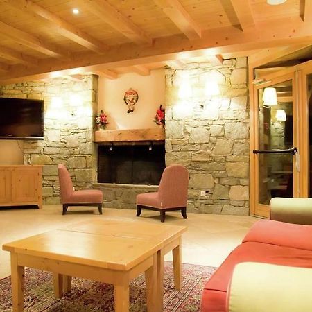 Residences De Luxe Les Alpages Val Cenis - 4 Pers Lanslebourg-Mont-Cenis Esterno foto